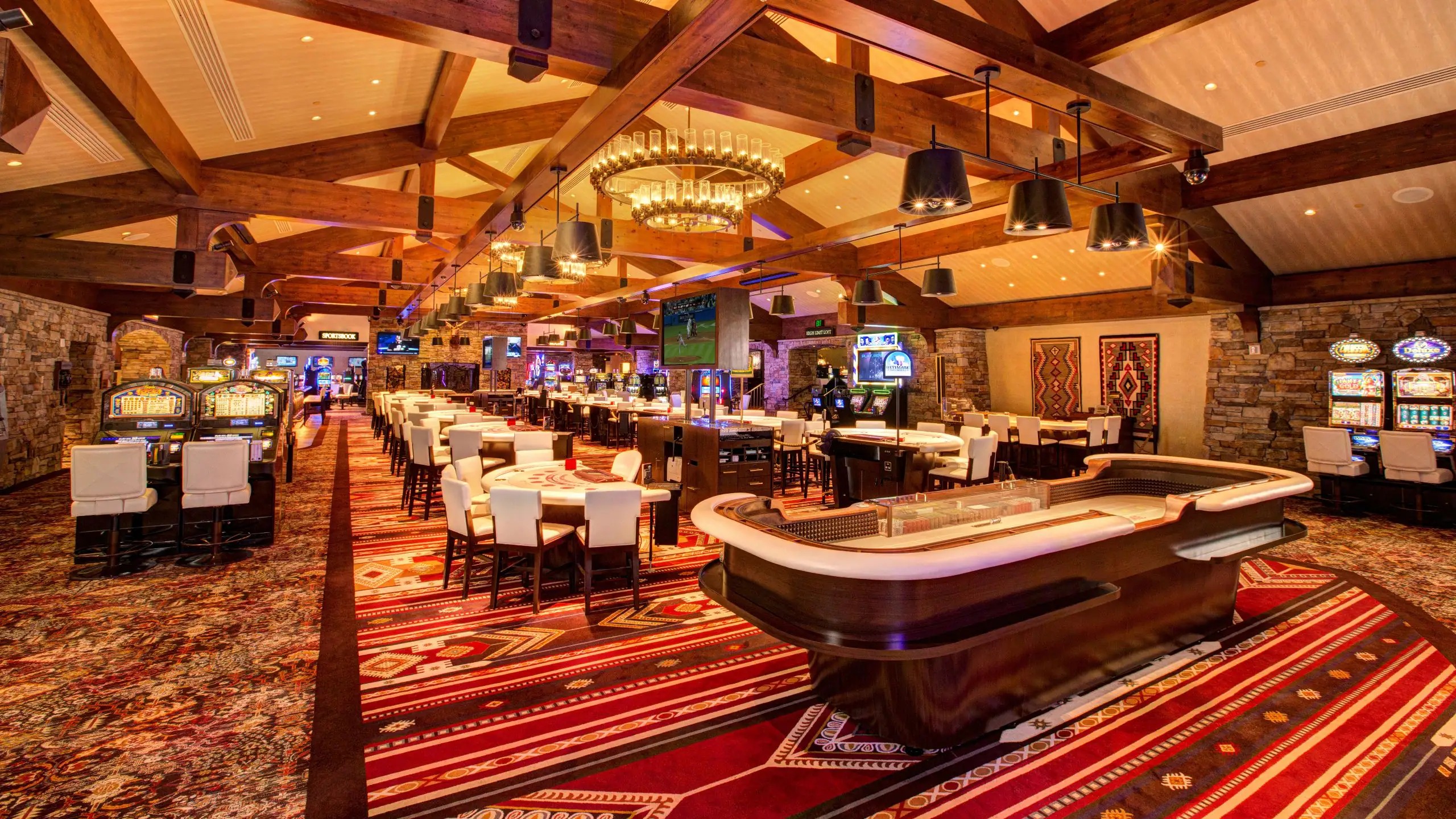 Een modern restaurant met casinosfeer in Helsinki
